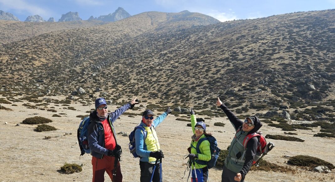 grup turisti himalaya