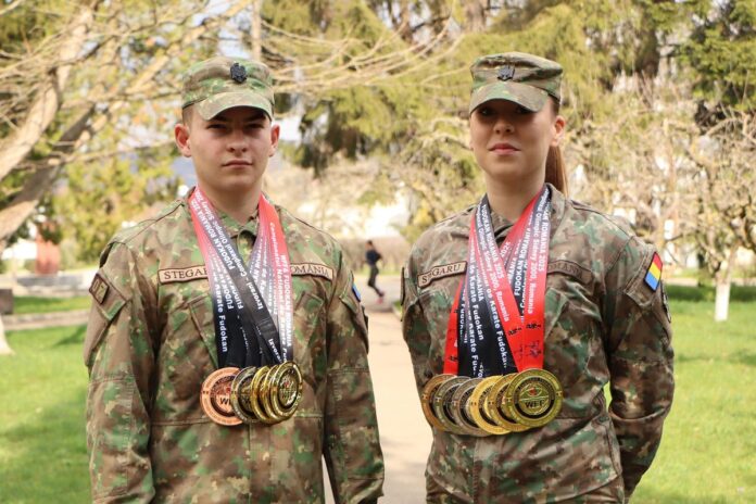 elevi medaliati colegiul cantemir breaza