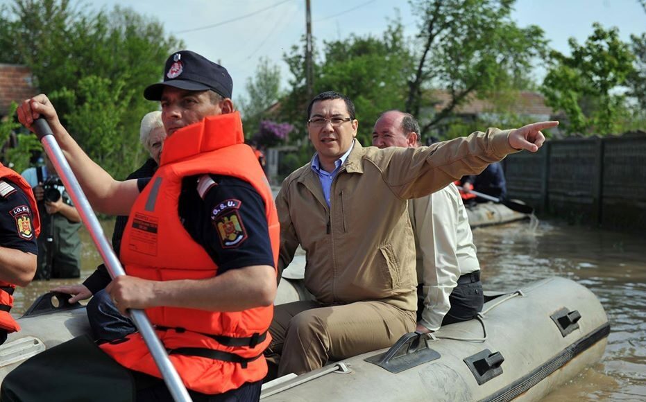 ponta barca inundatii