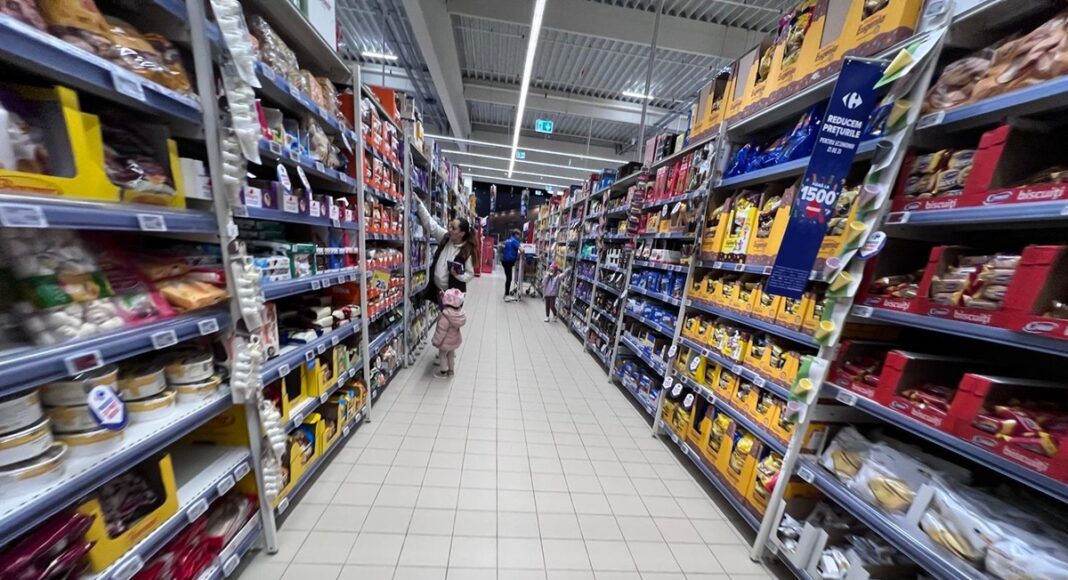 magazine rafturi supermarket