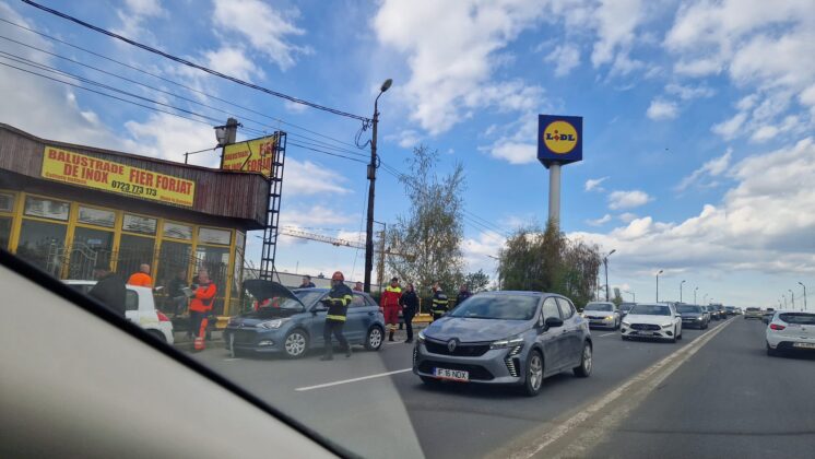 accident strada strandului trafic blocat