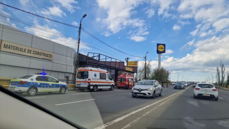 accident strada strandului trafic blocat