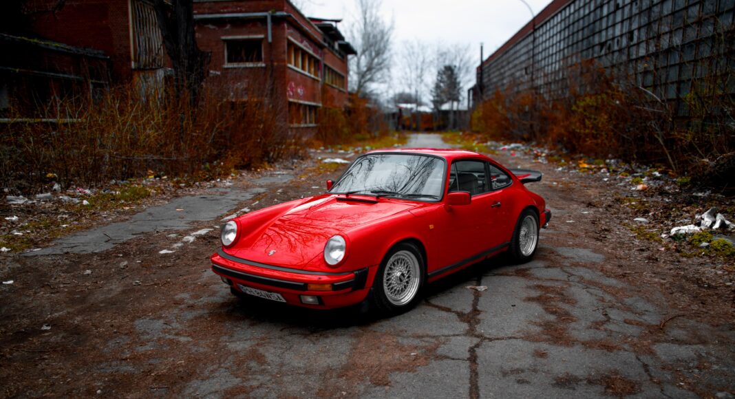 Porsche 911 Carrera 3.2