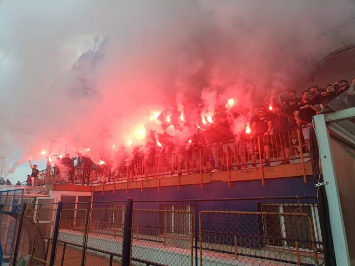 suporteri petrolul
