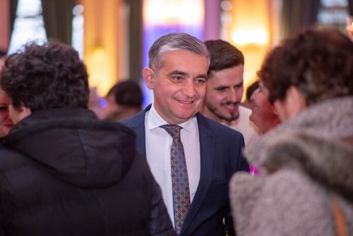 Vlad-Oprea-primar-Sinaia