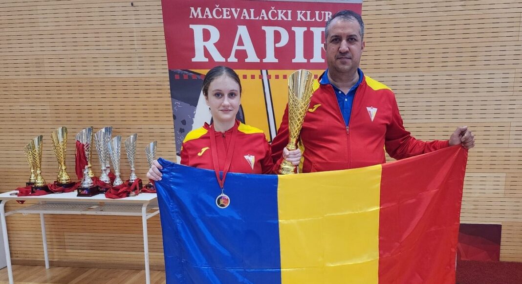 Antonia Stănescu și antrenorul