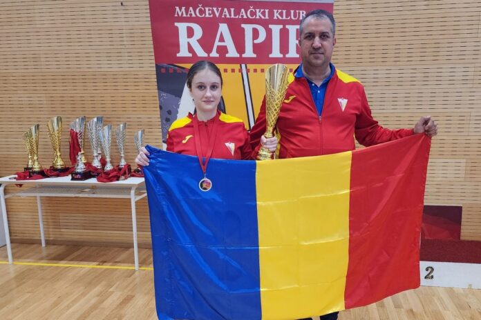 Antonia Stănescu și antrenorul