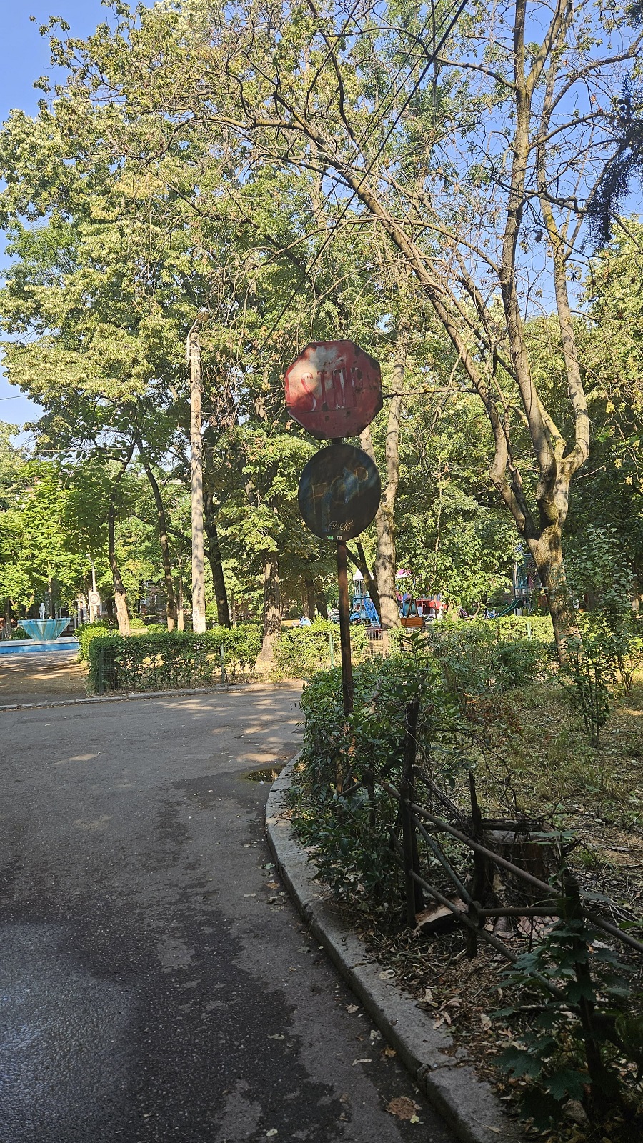 indicatoare rutiere eminescu