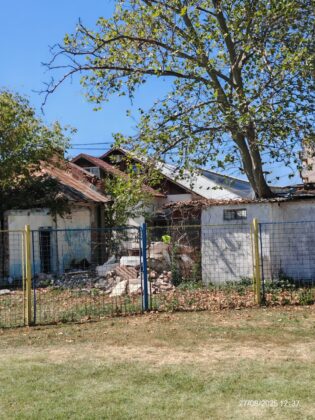 demolare garaje ploiesti