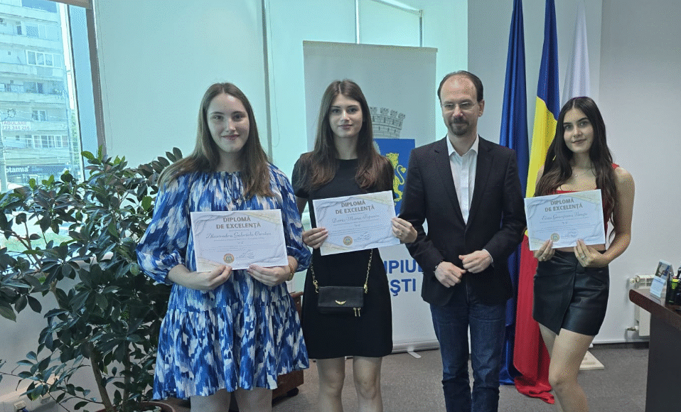 eleve 10 bac ploiesti
