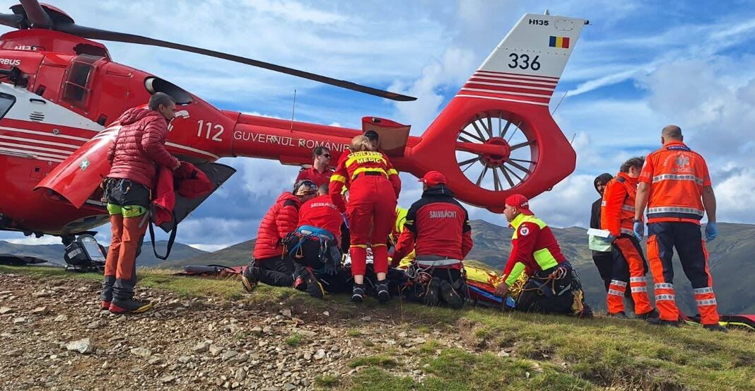 elicopter smurd muntii fagaras