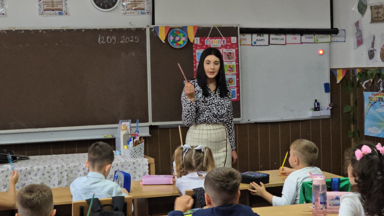  Camelia Vlădescu invatatoare simultan iordacheanu