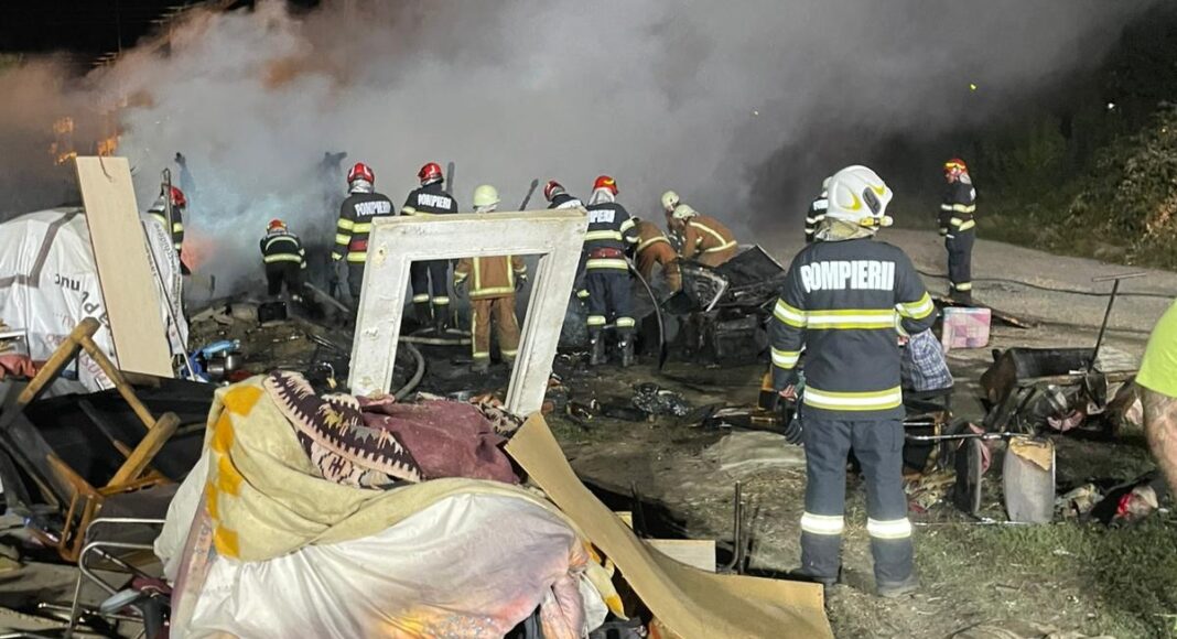 Incendiu barăci Gara de Vest Ploiești