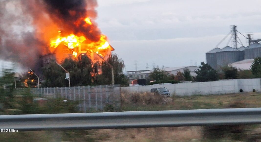incendiu hotel daly barcanesti