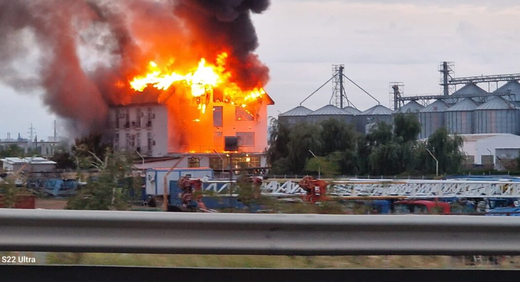 incendiu hotel daly barcanesti