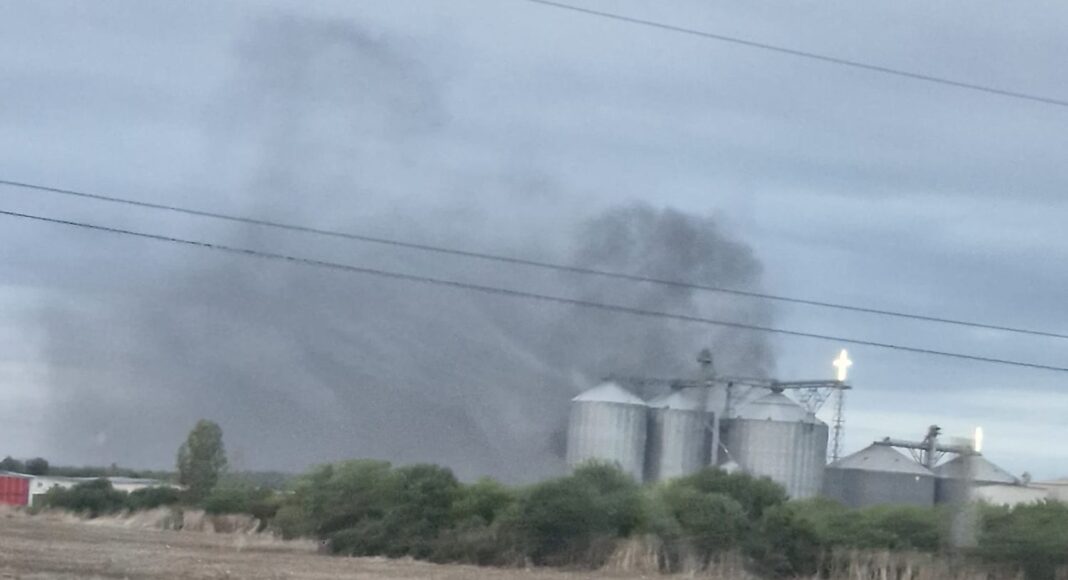 incendiu fabrica de mobila movila vulpii