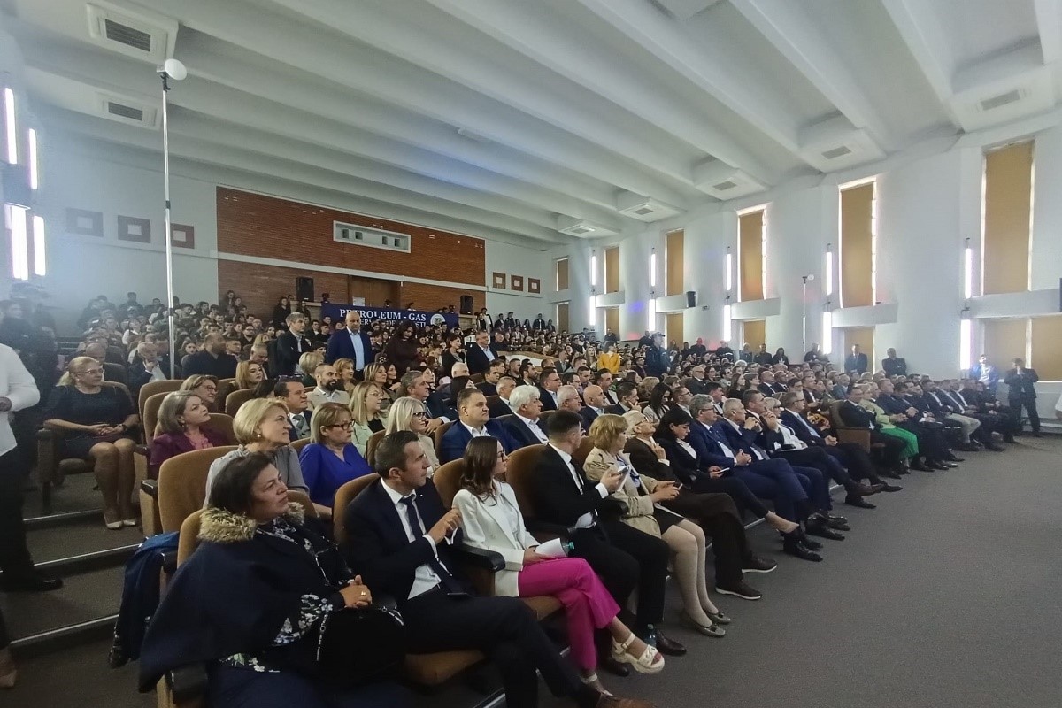 Festivitate de deschidere la UPG Ploiești