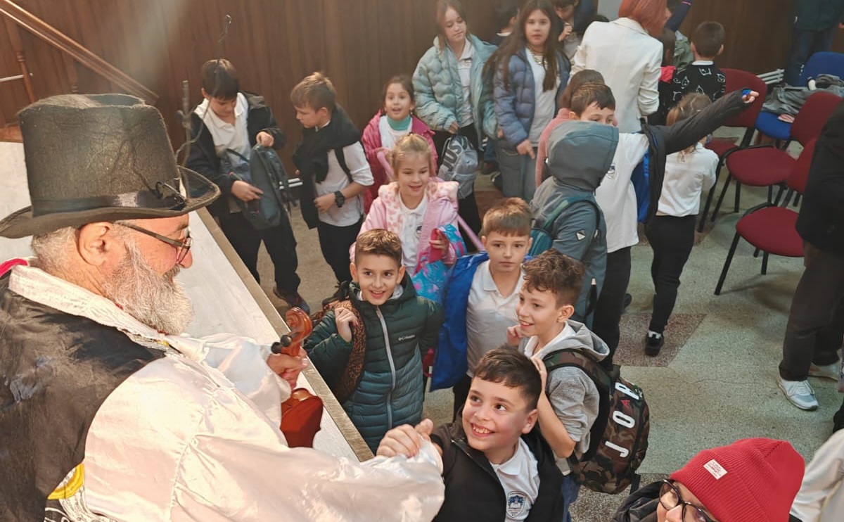 adrian ancuta si copii