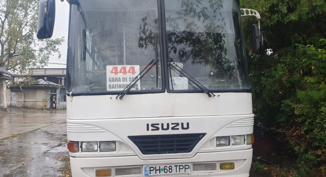 autobuzul ISUZU