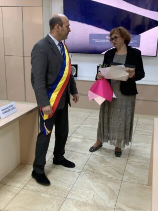 cetateni de onoare la aricestii rahtivani