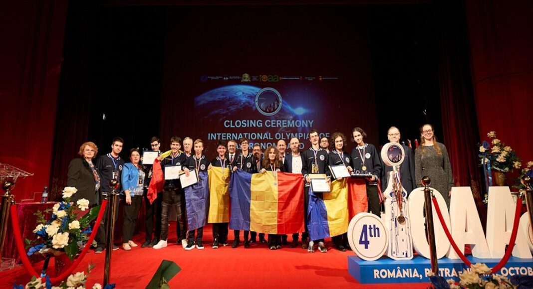 elevi medaliati la olimpiada de astronomie si astrofizica