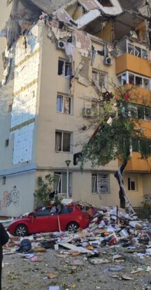 imagini explozie bloc bucuresti