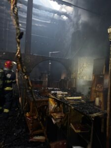 incendiu biserica podu valeni poienarii burchii