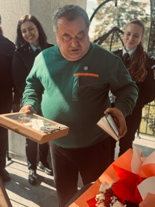 invatator victor dumitru seciu prahova