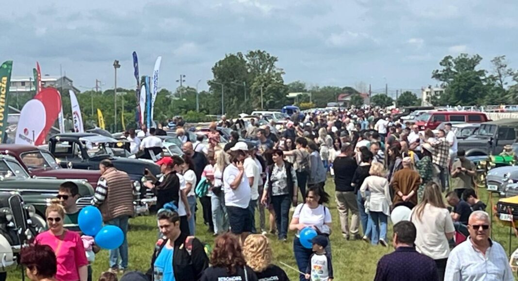 De la cal la cai putere - Hipodromul Ploiești