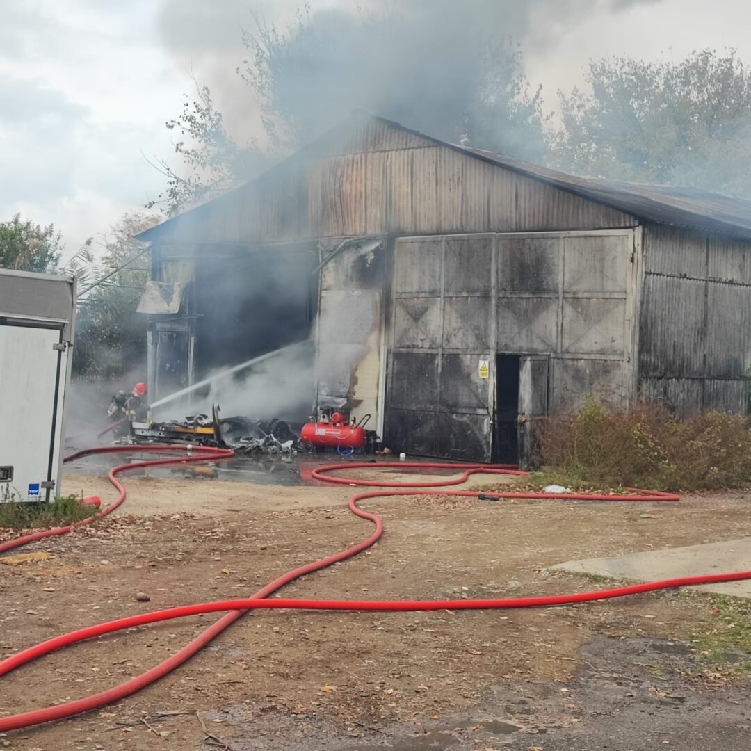 incendiu albesti hala azotat amoniu