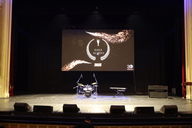 gala lumina 2025 scoala spectrum ploiesti
