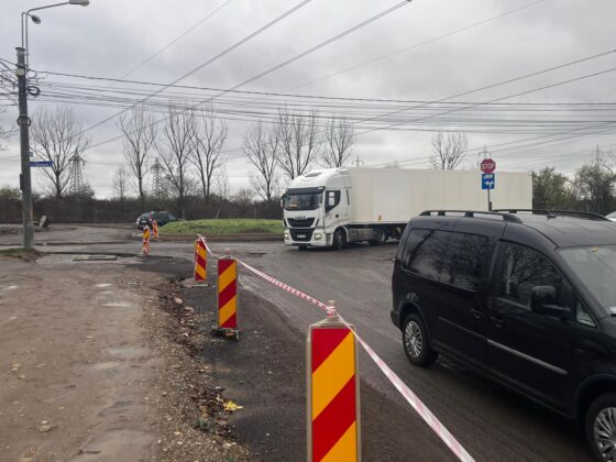 strapungere laboratorului noiembrie 2025