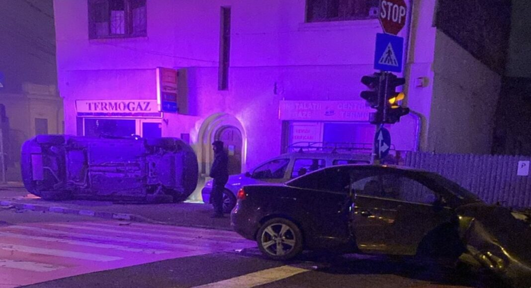 accident intersectie rudului plaiesilor