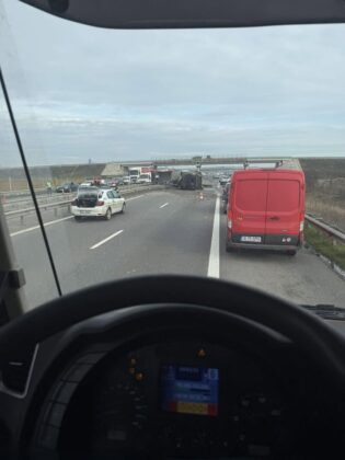 camion pietris rasturnat a3 bucuresti ploiesti