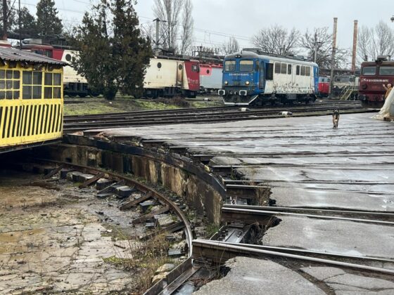 locomotiva placa turnanta intoarcere ploiesti