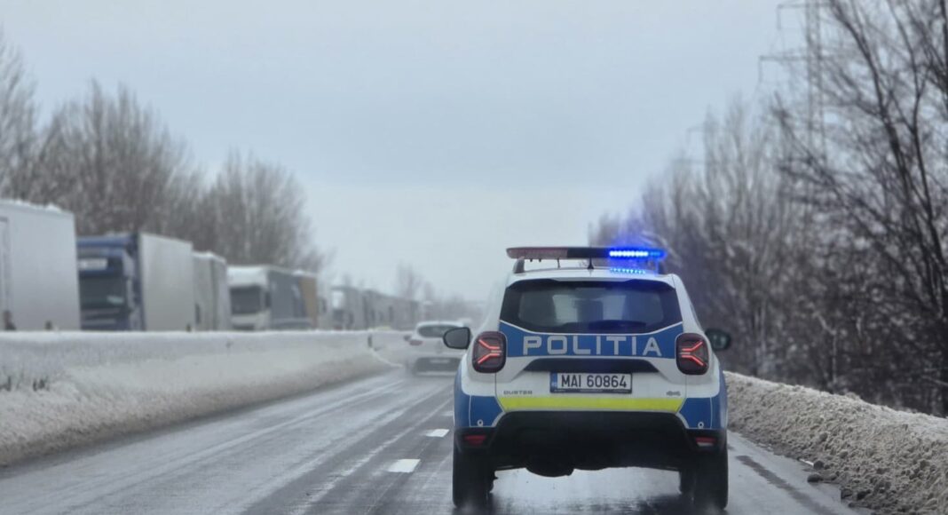 masina politie iarna