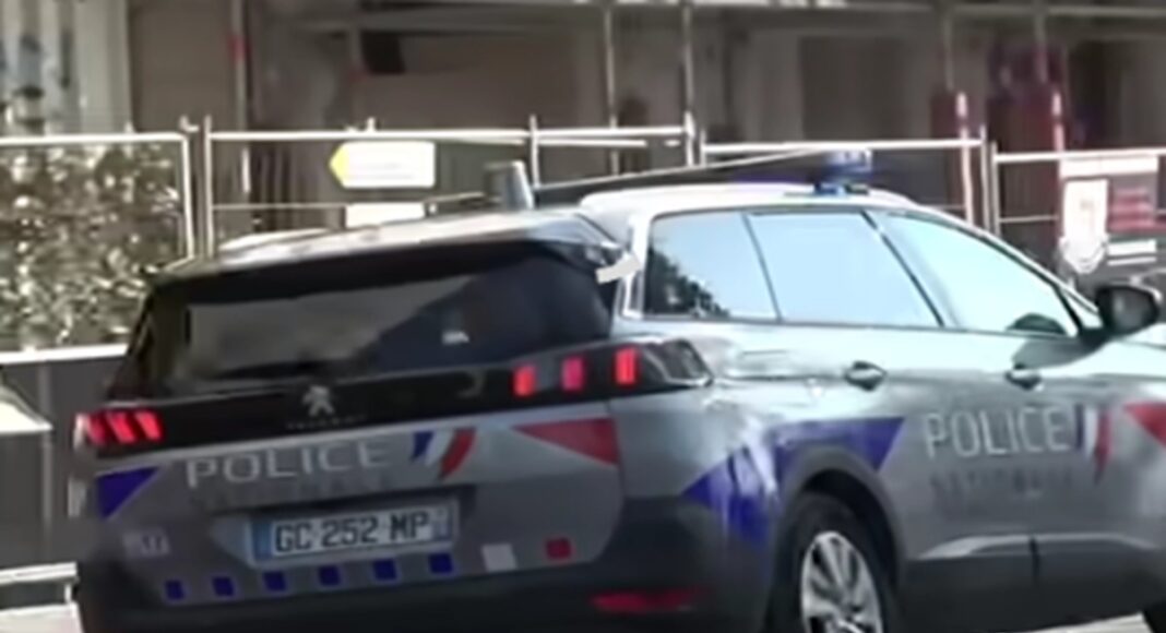 masina politie franta