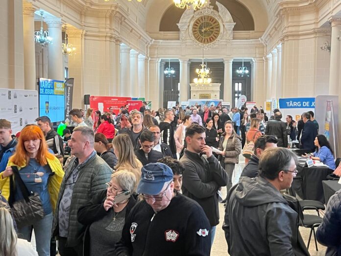 Bursa Angajatorilor - Târg de joburi Ploiești