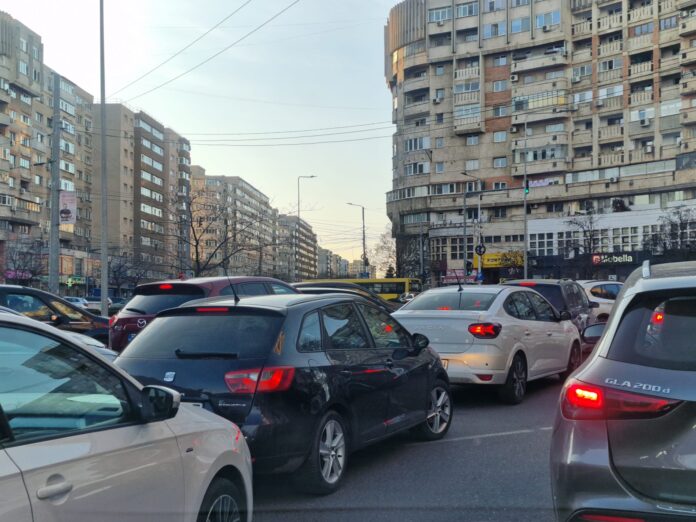 trafic blocat ploiesti caraiman