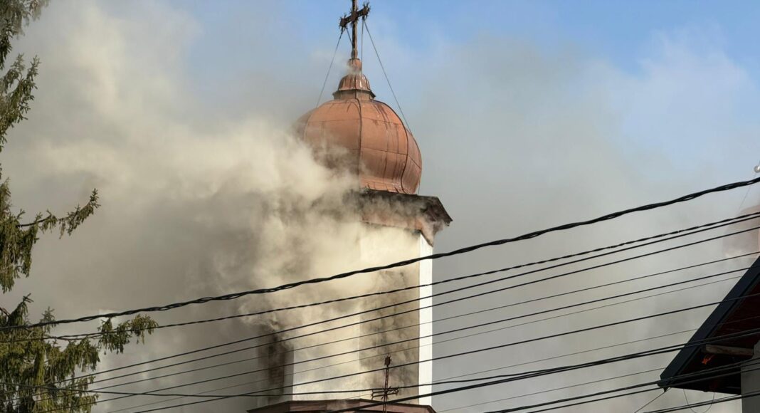 incendiu biserica puchenii mari