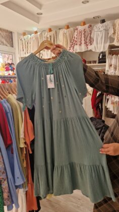 rochie lucrata manual