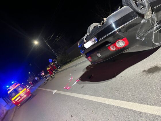 masina avariata urlati