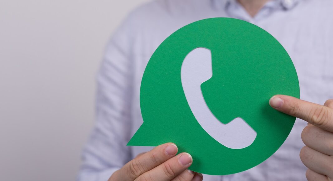 semn whatsapp