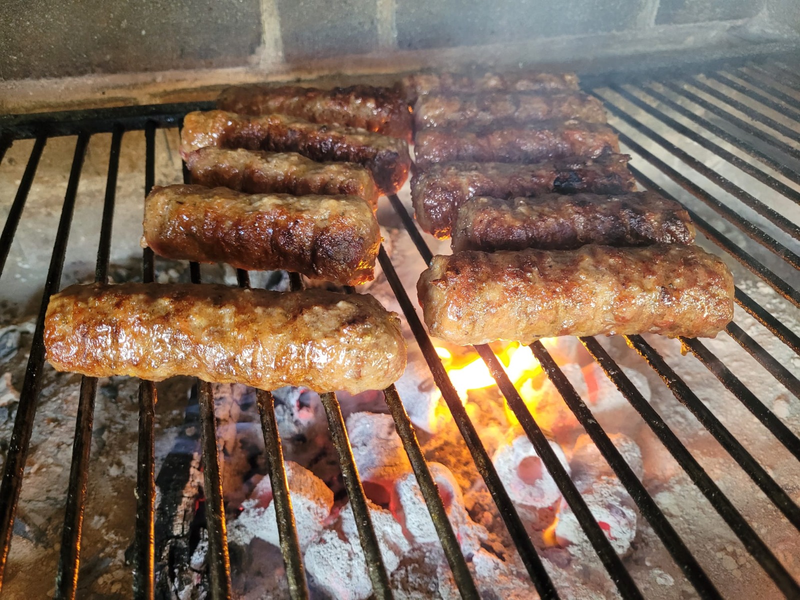 gratar mici
