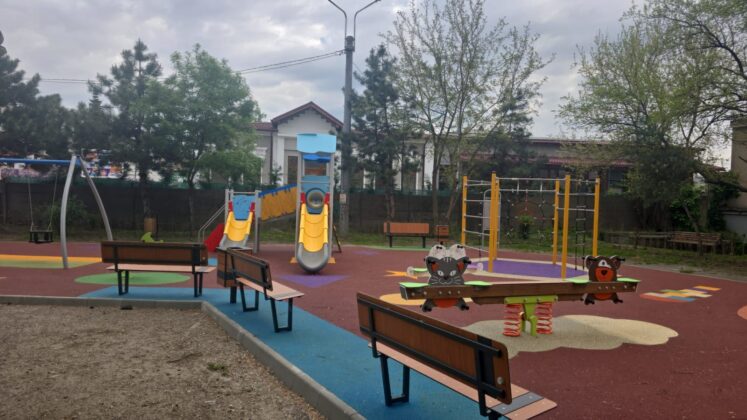 loc de joaca ploiesti