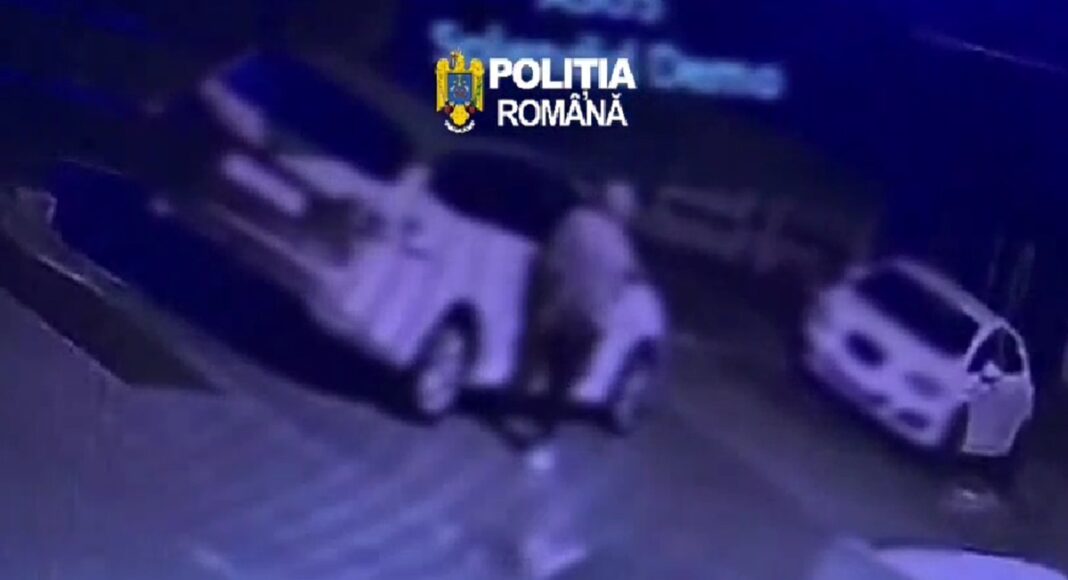 furt bani masina ploiesti