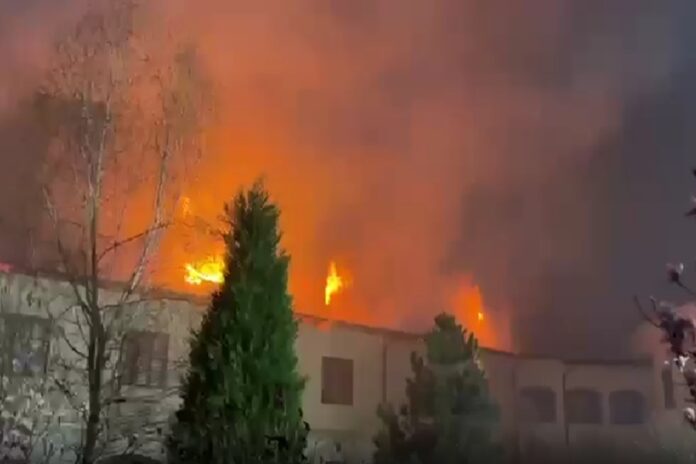 incendiu manastire