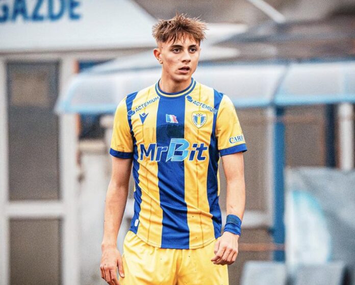 leescu petrolul