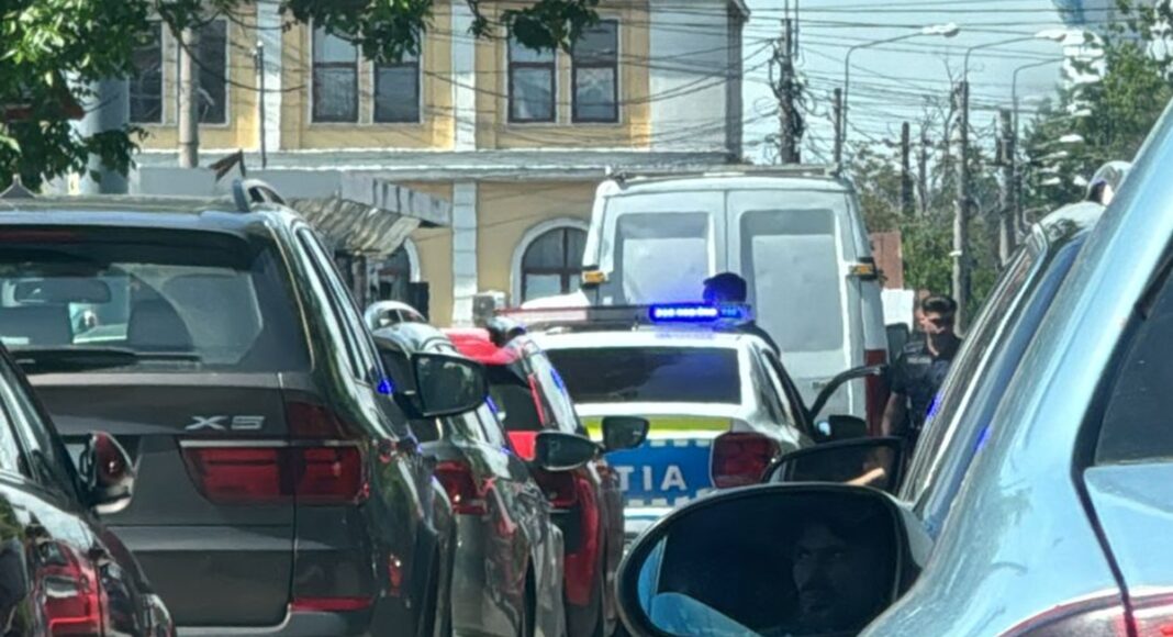 atacat cu toporul ploiesti sud
