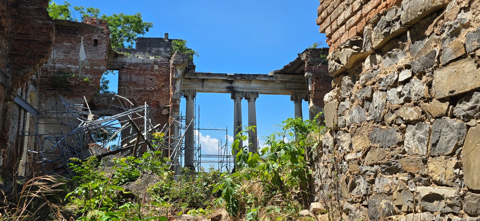micul trianon floresti